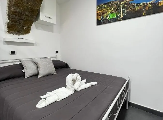 Apartment House Della Grotta Neapel